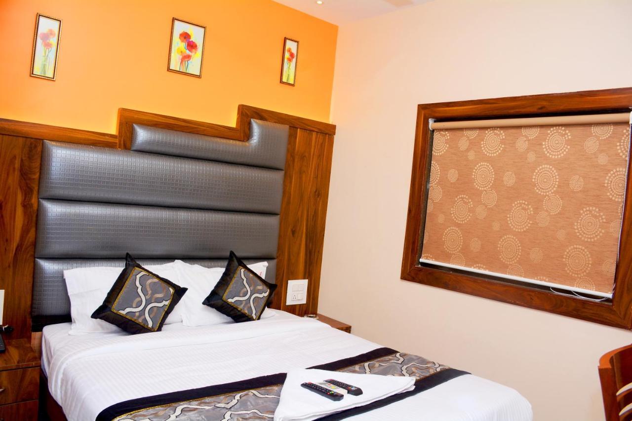 Hotel Nest N Rest - Bombay Extérieur photo