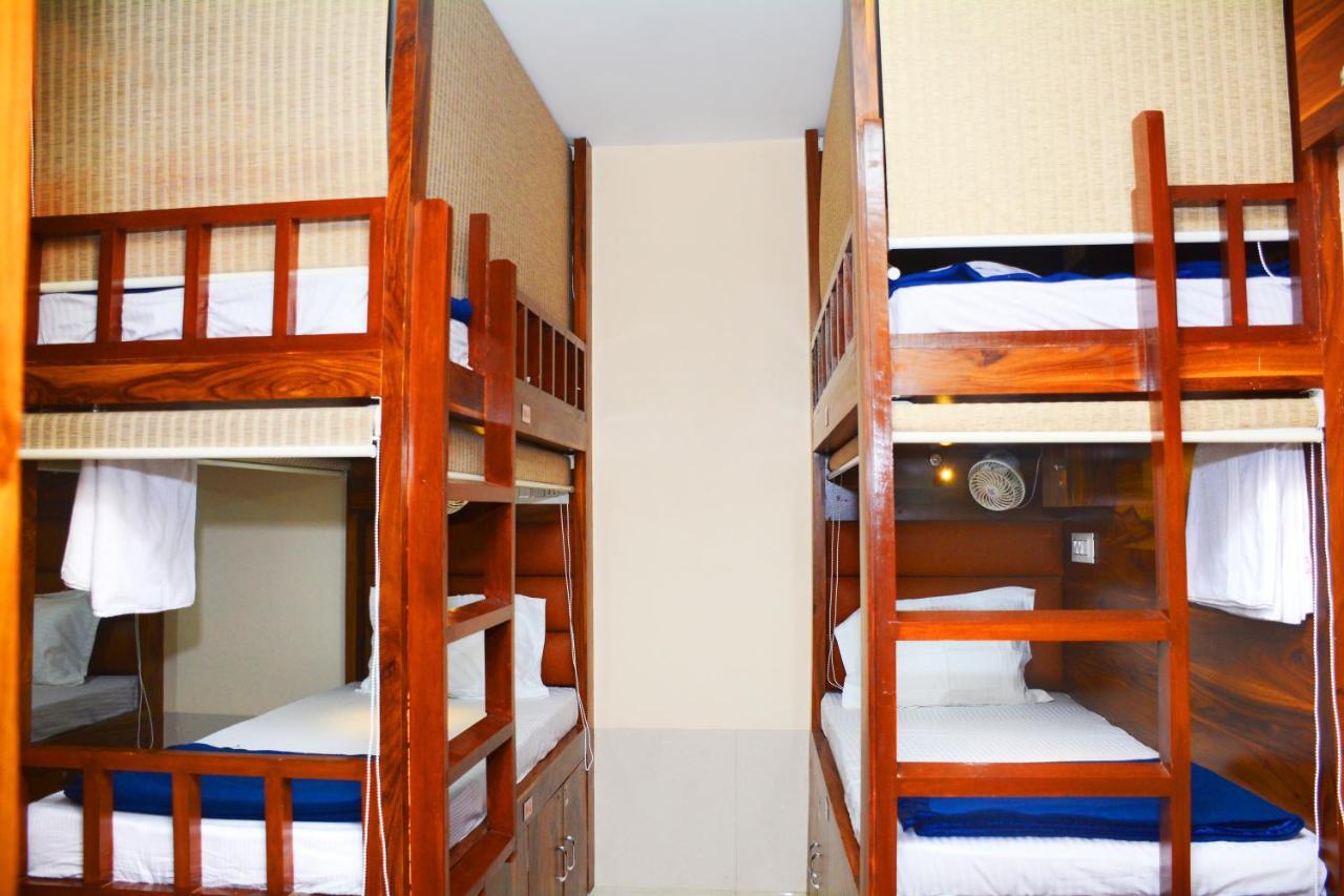 Hotel Nest N Rest - Bombay Extérieur photo