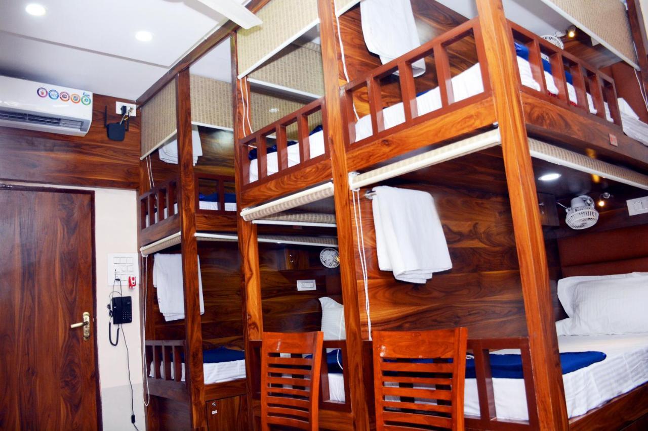 Hotel Nest N Rest - Bombay Extérieur photo