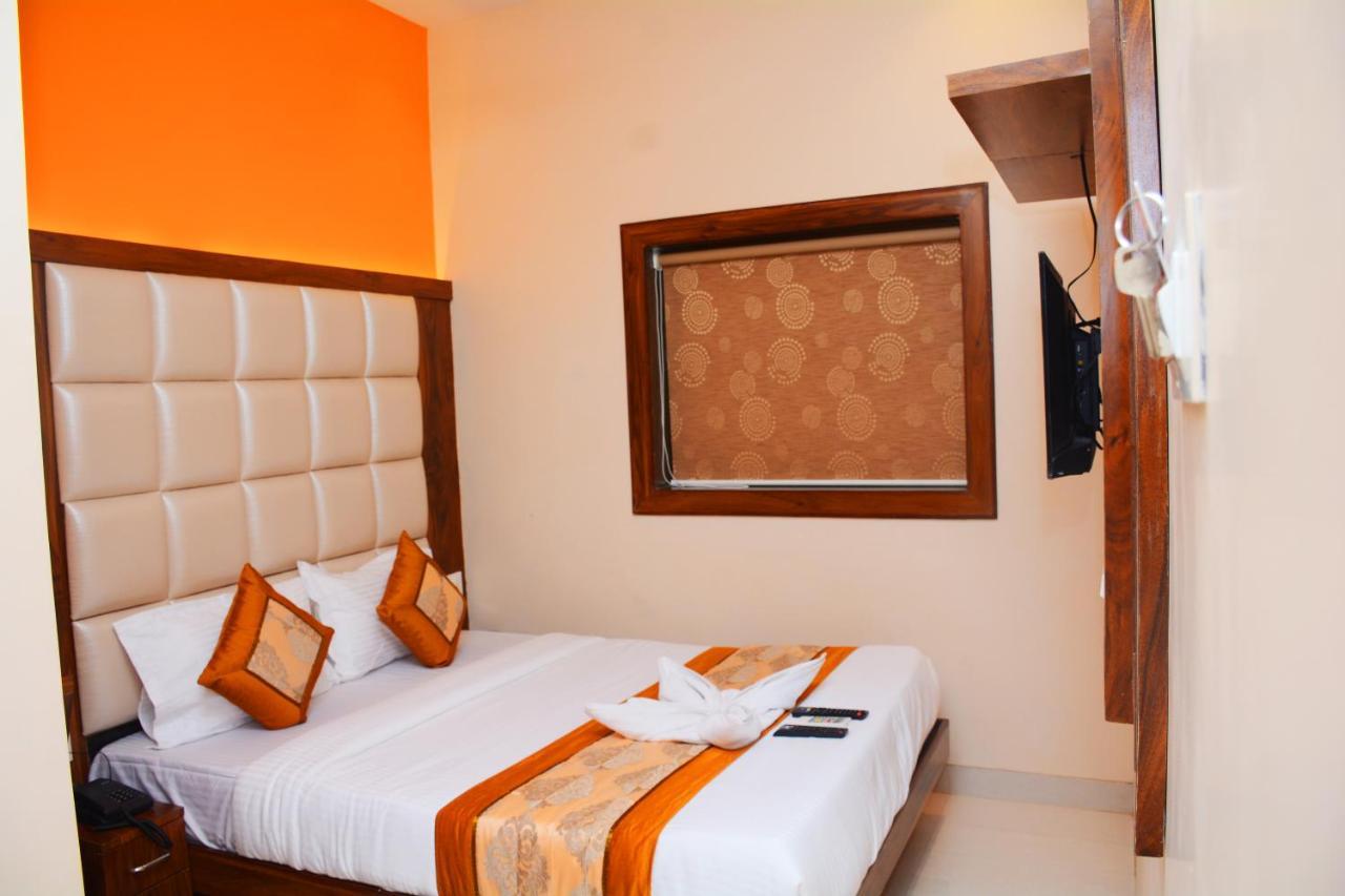 Hotel Nest N Rest - Bombay Extérieur photo